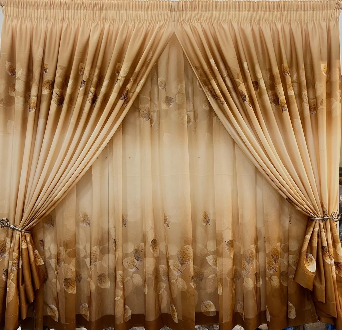 Gold, Brown Light-Filtering Leaf Living Room Taped Curtains W 600 X 240 H