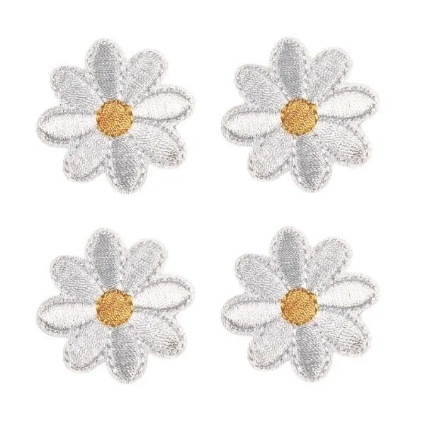 Embroidered daisy iron on patch- set of 4
