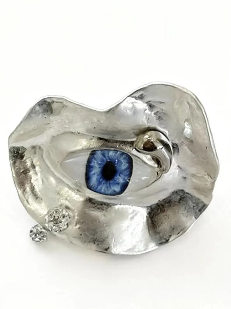 Open Ring with Realistic Human Face and Eye Design