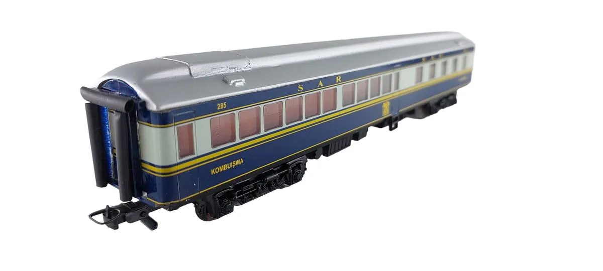 South African Model Train : Kitchen Coach (Old Blue Train Colours)