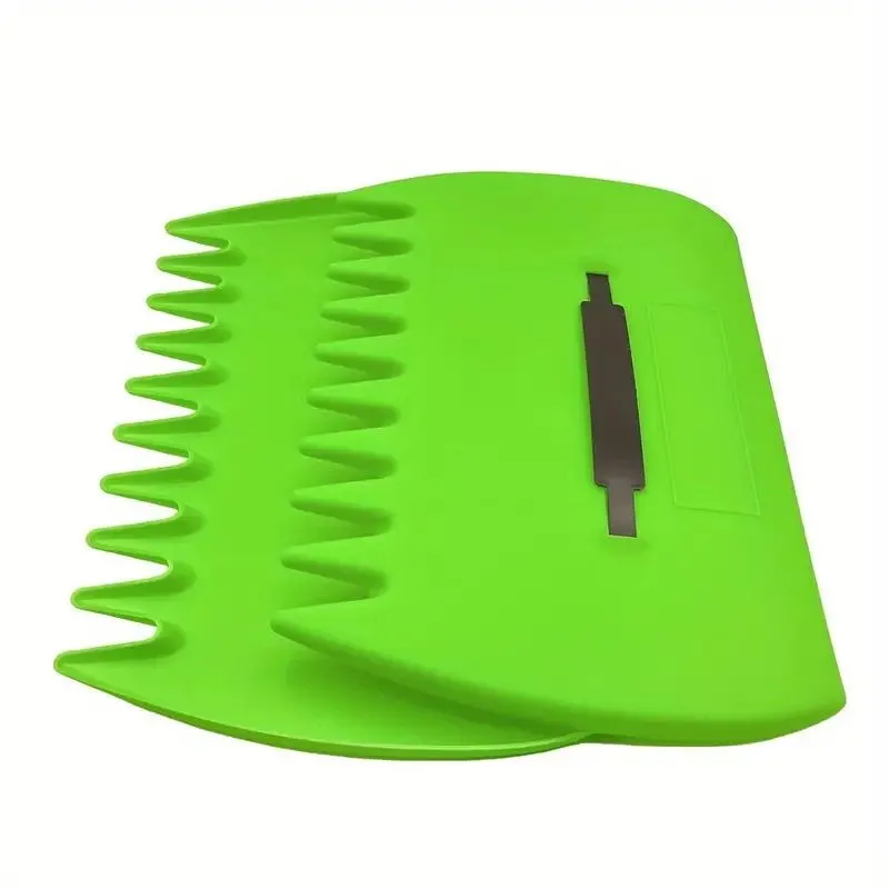 Leaf Clips Gardening Plastic Rake Collecting Fallen Leaves Green