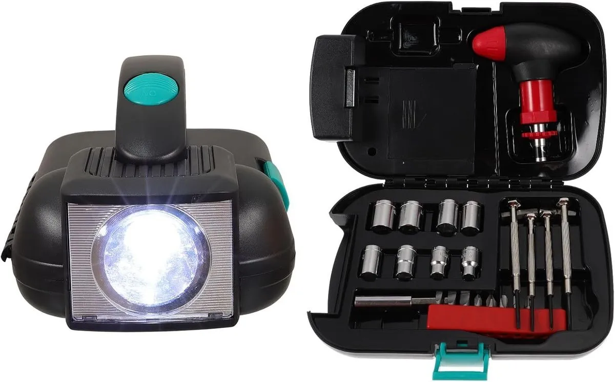 Outdoor Flashlight and Professional Handheld Torch Kit with Strong