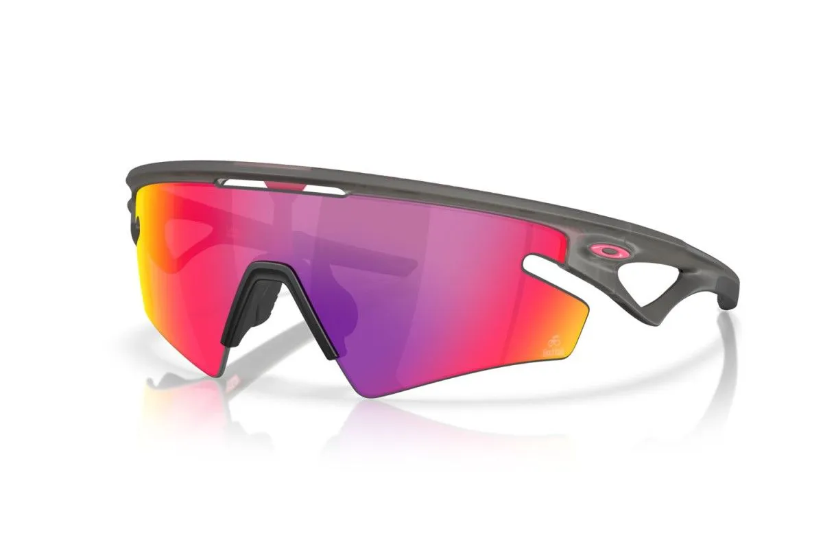 Oakley Unisex Sphaera Slash Sunglasses - Giro Grey Smoke