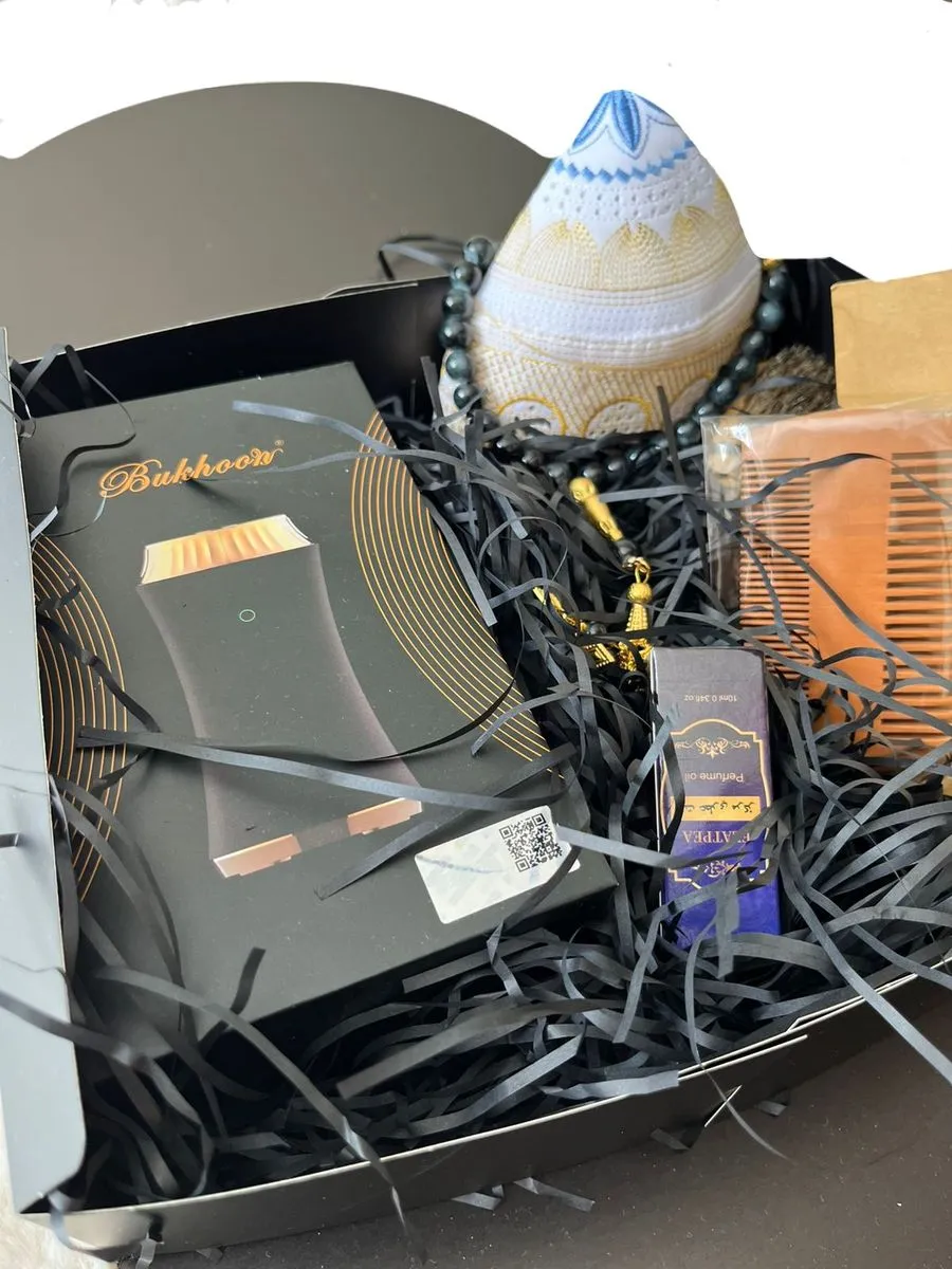 Islamic Gift Set with Oud Burner, Beard Grooming Kit, Itr & Tasbeeh