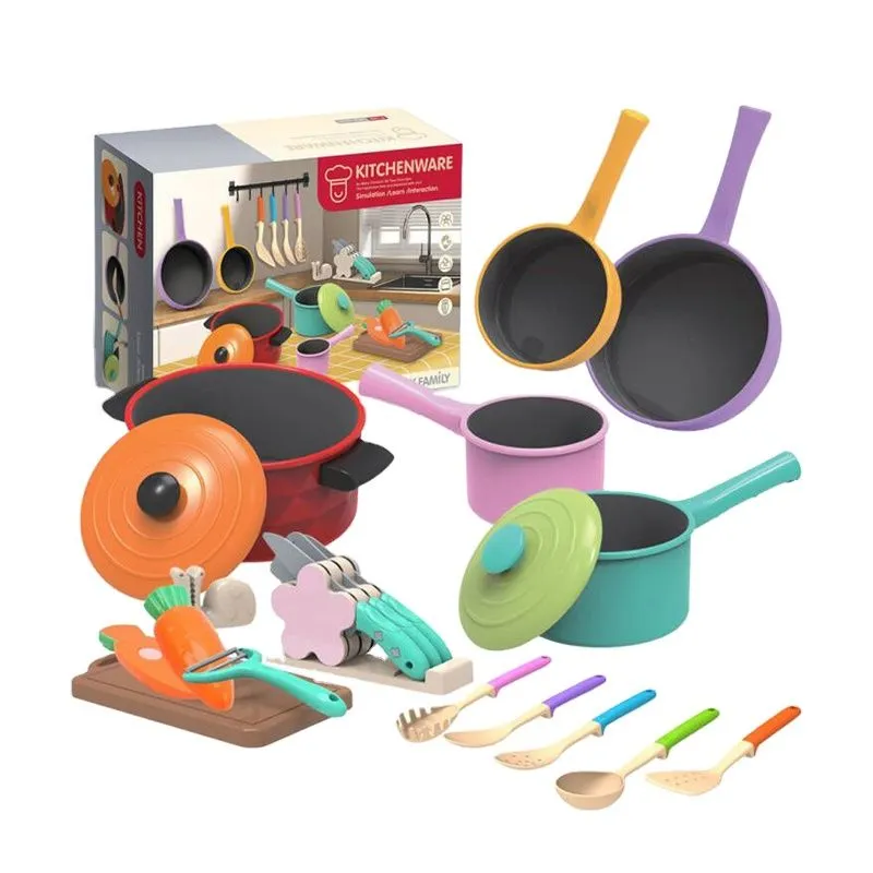 Boxed Kitchenware My Family Set Hard Plastic
