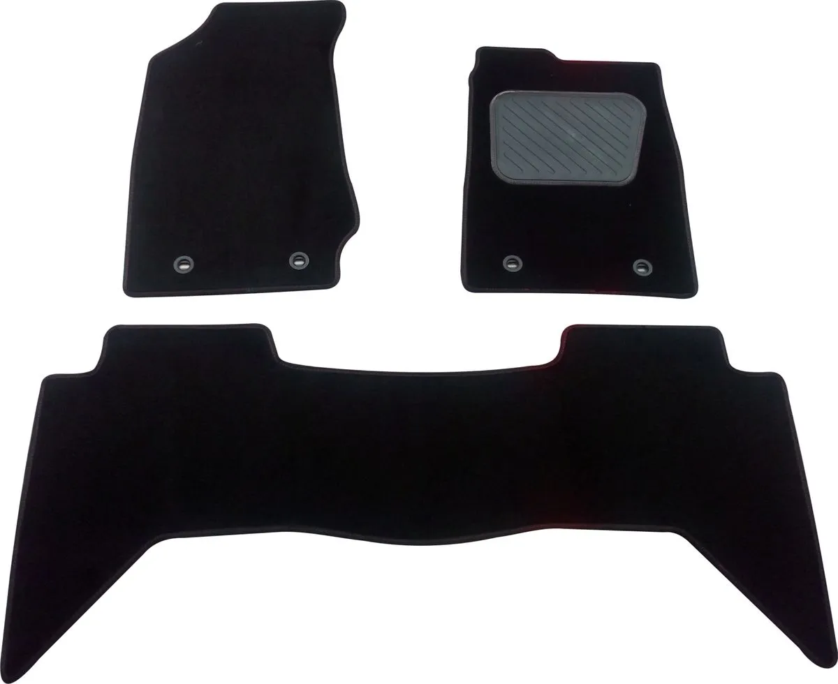Toyota Fortuner Carpet Mats