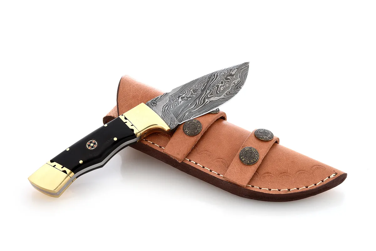 Koch - Buffalo Horn & Brass - Fixed Blade Handmade Damascus Knife YV-AB5