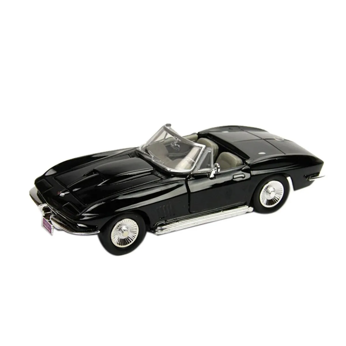 Motormax 1967 Corvette Scale 1:24 Diecast Vehicle - Black