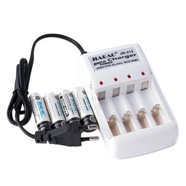 5500mA  Battery Charger