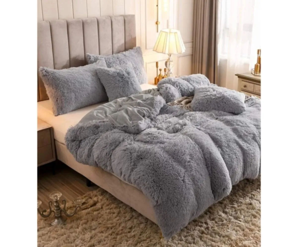 3 Piece Fluffy Comforters - Grey