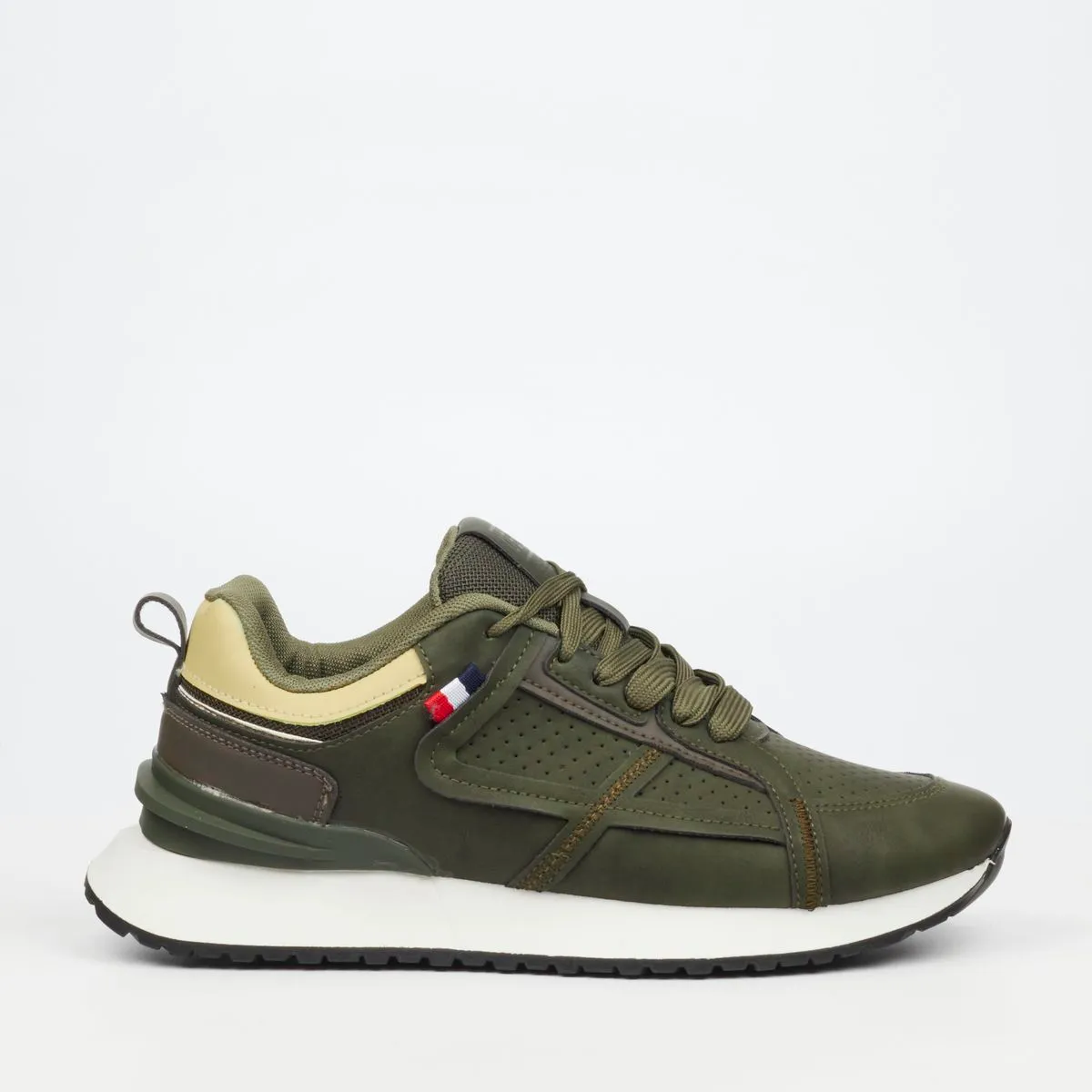 UBRT Wakes 1 Men Faux Nubuck Sneakers - Green