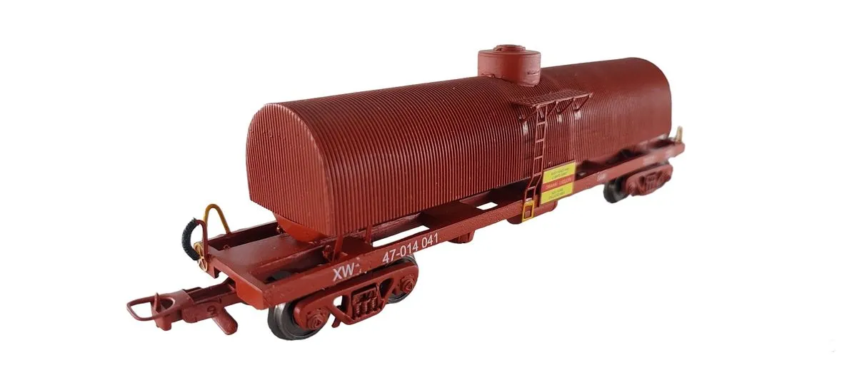 South African Model Train : SAR Liquor Tanker (Lima Couplers)