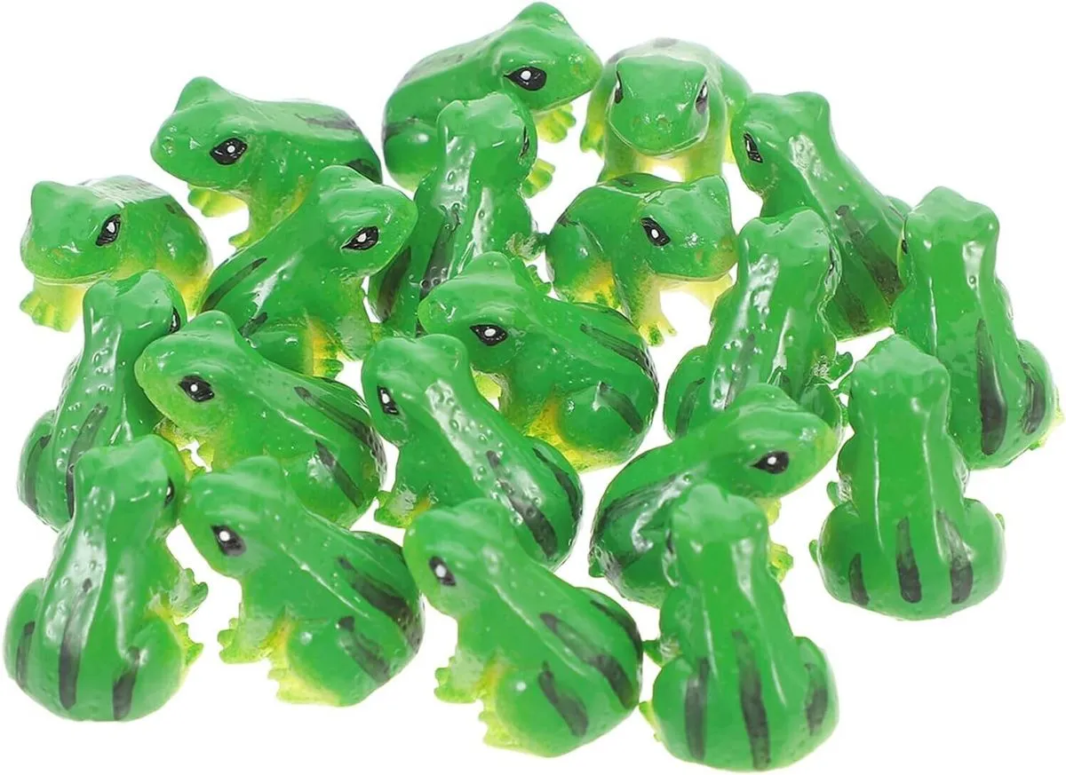Mini Frog Figurines Resin Garden Decorations For Patio Lawn Outdoor Micro