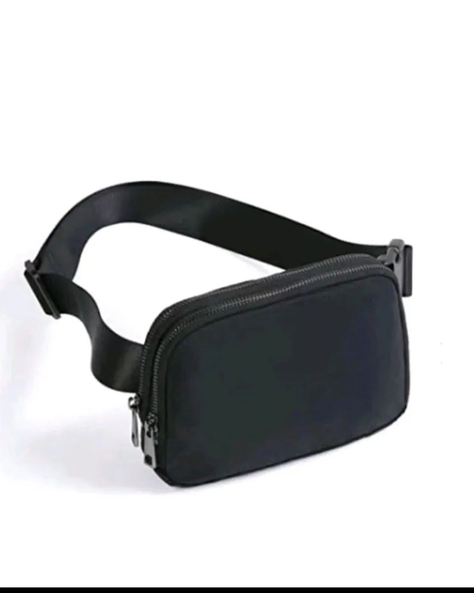 Tactical Traveler Lightweight Waist Bag for Sports and Travel