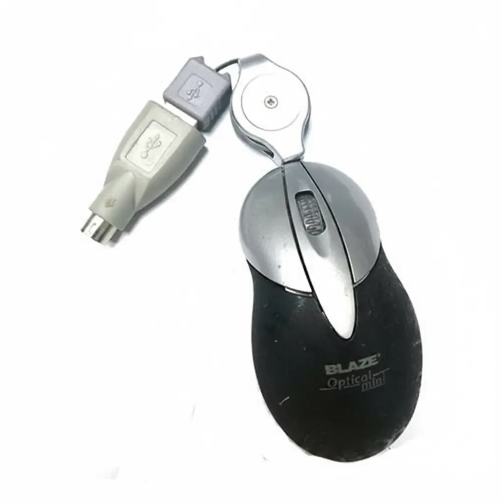 UniQue USB Mini Optical Mouse - Black & Silver, Compact & Ergonomic