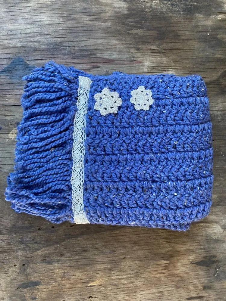 Vintage Lace Bed Runner Collection - Blue Vintage Runner
