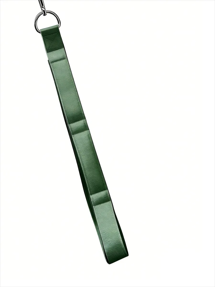 The triceps rope attachment handle provides a greater range of motion.
