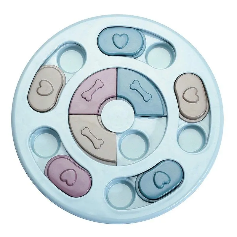 Interactive puzzle for pets - Level 2 - Blue