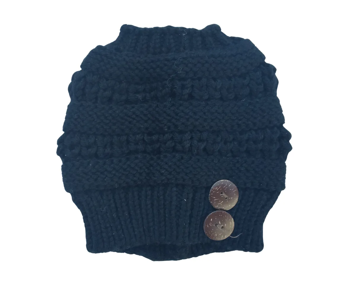 Ponytail Beanie - Knitted Winter Hat with Hair Opening - Black