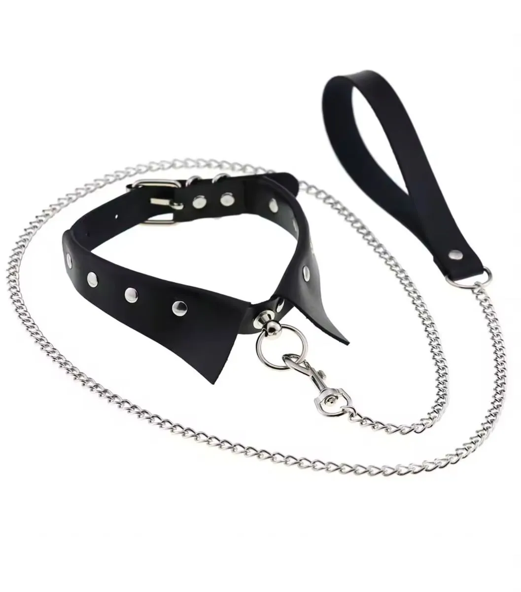 Sexy Gothic/ Sexy Rivet Choker Necklace BDSM - PU Leather, Adjustable Fit - Black