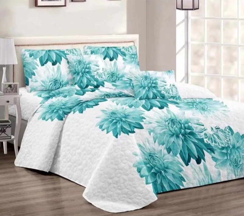 Stunning 5 Piece - Quilt Set Large Flowered Bedspread