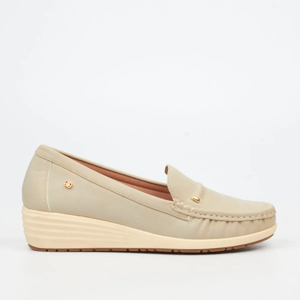 Butterfly Feet Classics Zeldi 2 Women Faux Nubuck Low Wedges - Beige