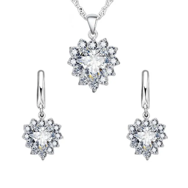 925 Silver Cubic Zirconia Heart Necklace and Earring Jewellery Set - Clear