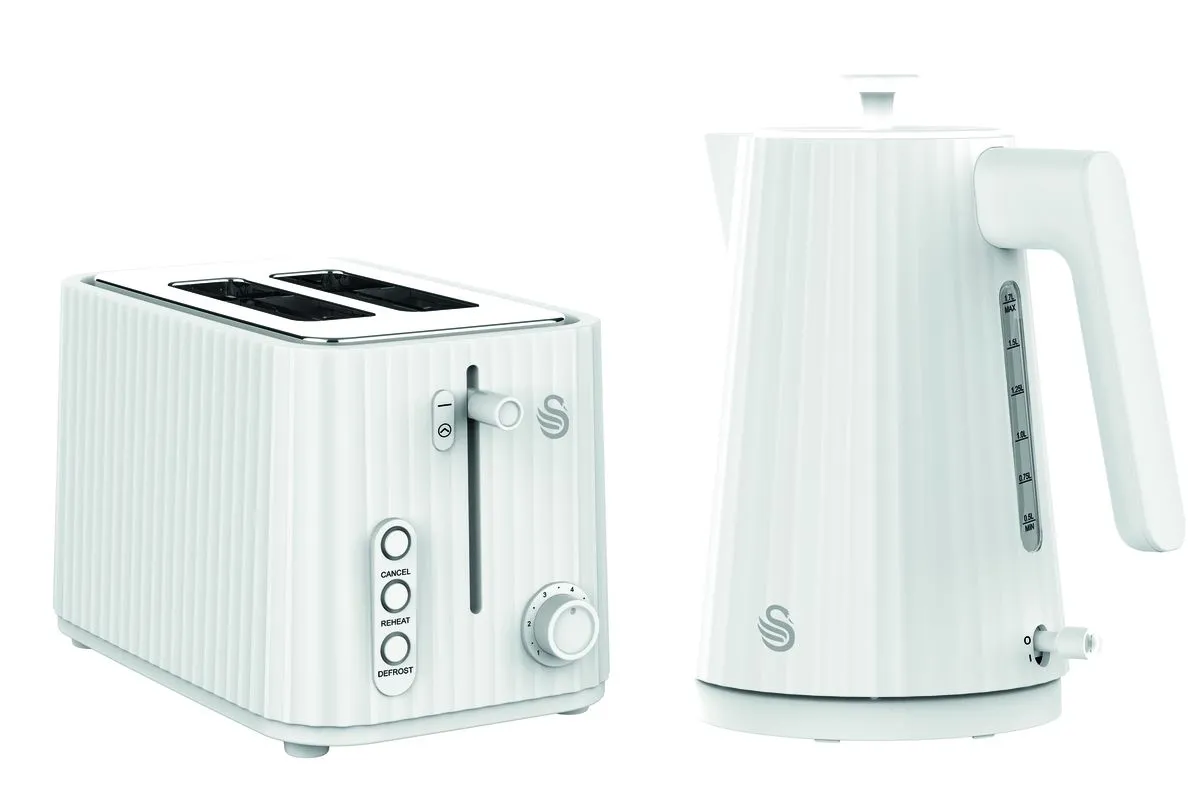 Swan Wave 1,7 Litre Cordless Kettle & 2 Slice Toaster Breakfast Pack White