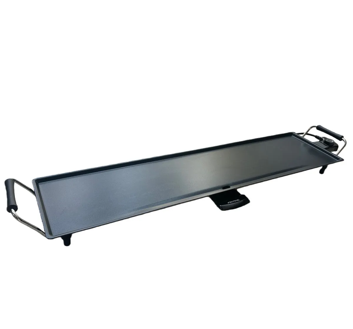 AKANE electric grill comes with a large 90cm non-stick baking pan
