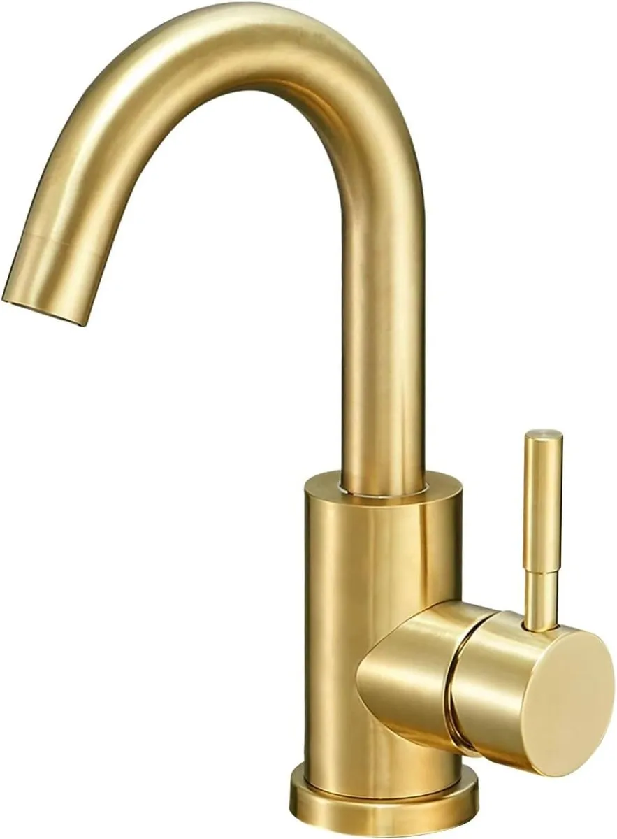Kitchen Faucet Brushed Gold Finish 360 Swivel Spout Single Handle