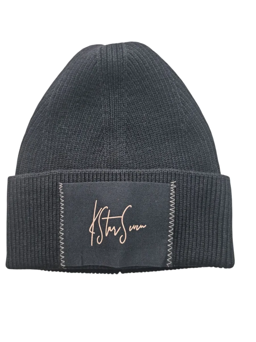 K Star 7 Winter Warm Beanie Sean Stone and Black - BLACK
