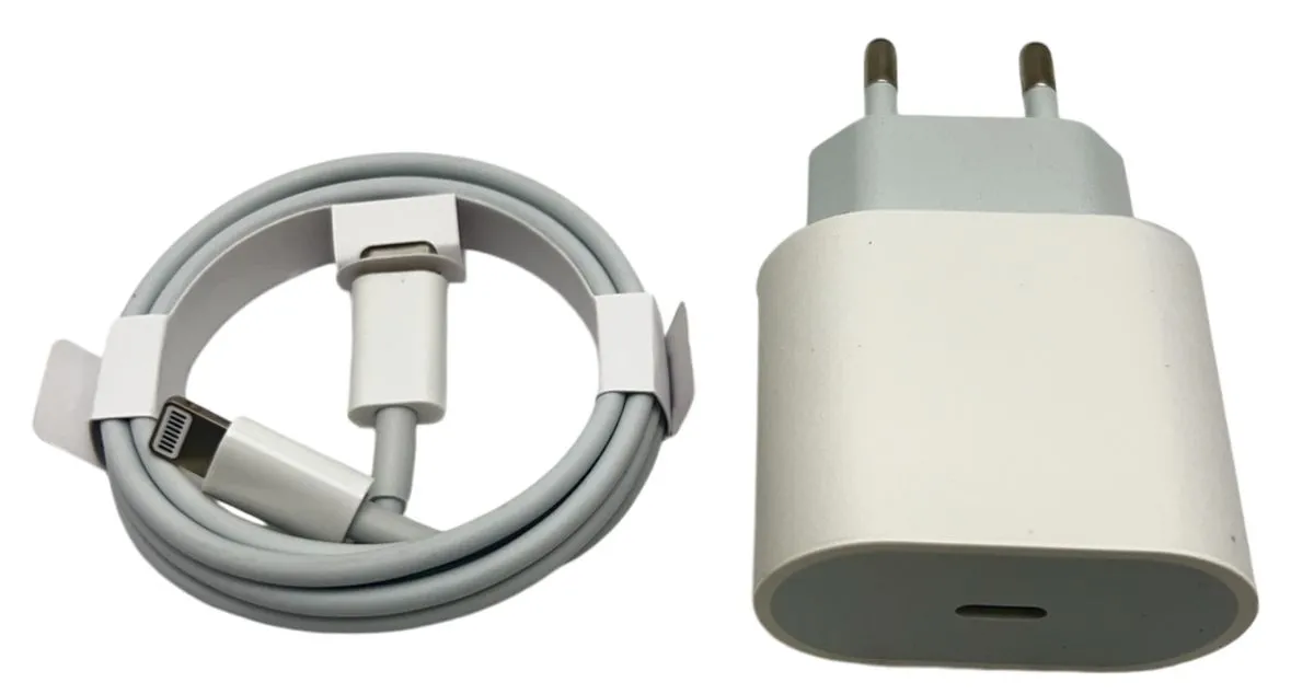 Dat 20W Fast Charging USB Type C Adapter To Lightning Cable Power Charger