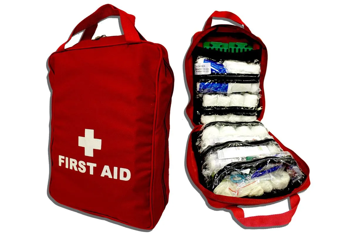 Government Regulation 3 Large (5-50 persons), Firstaider First Aid Kit in Heavy Duty Grab Bag