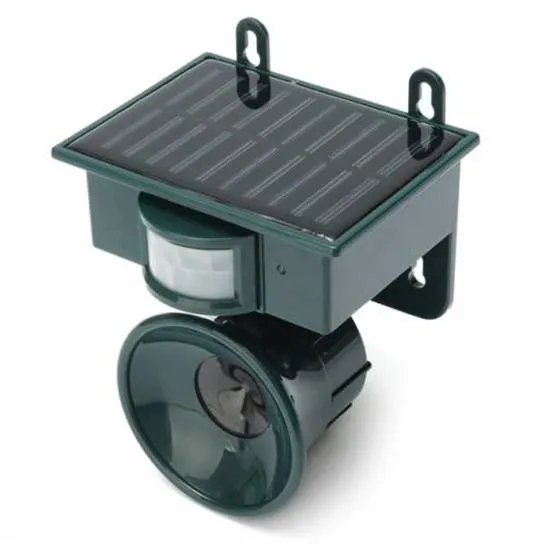 &Accessories Pest Repeller Solar Powered PIR Motion Sensor