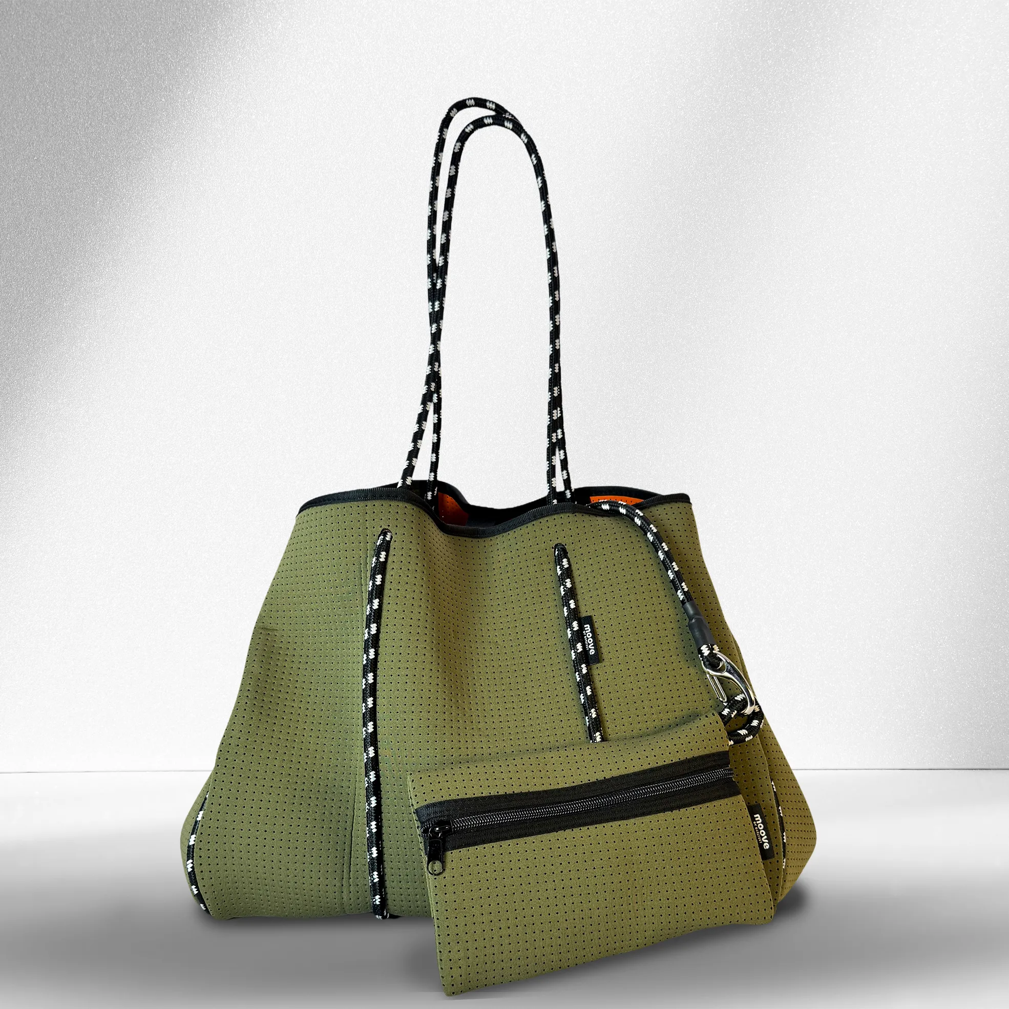 The Classic Moove Tote