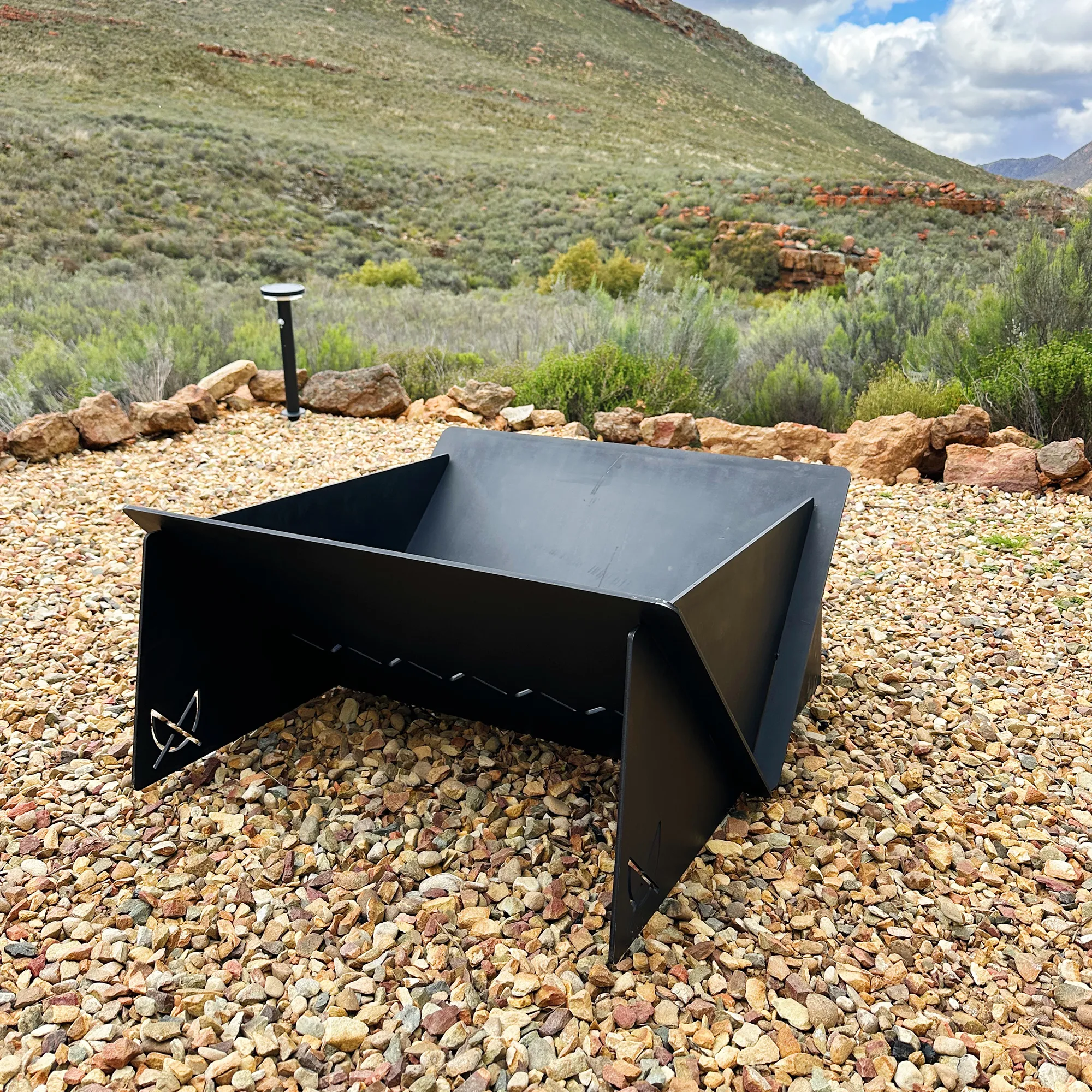Pretzel Fire Pit XL