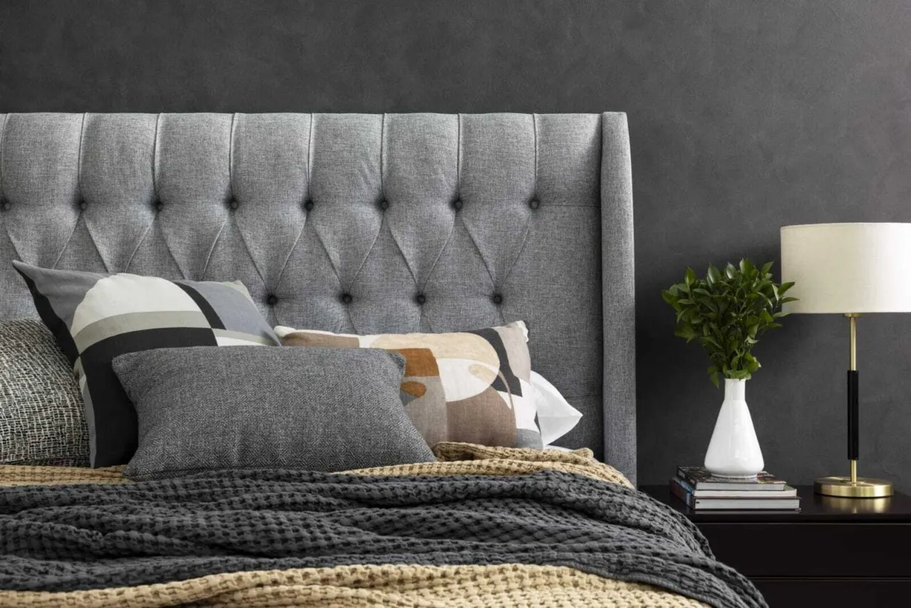 XANDIBIZ Queen Bed
