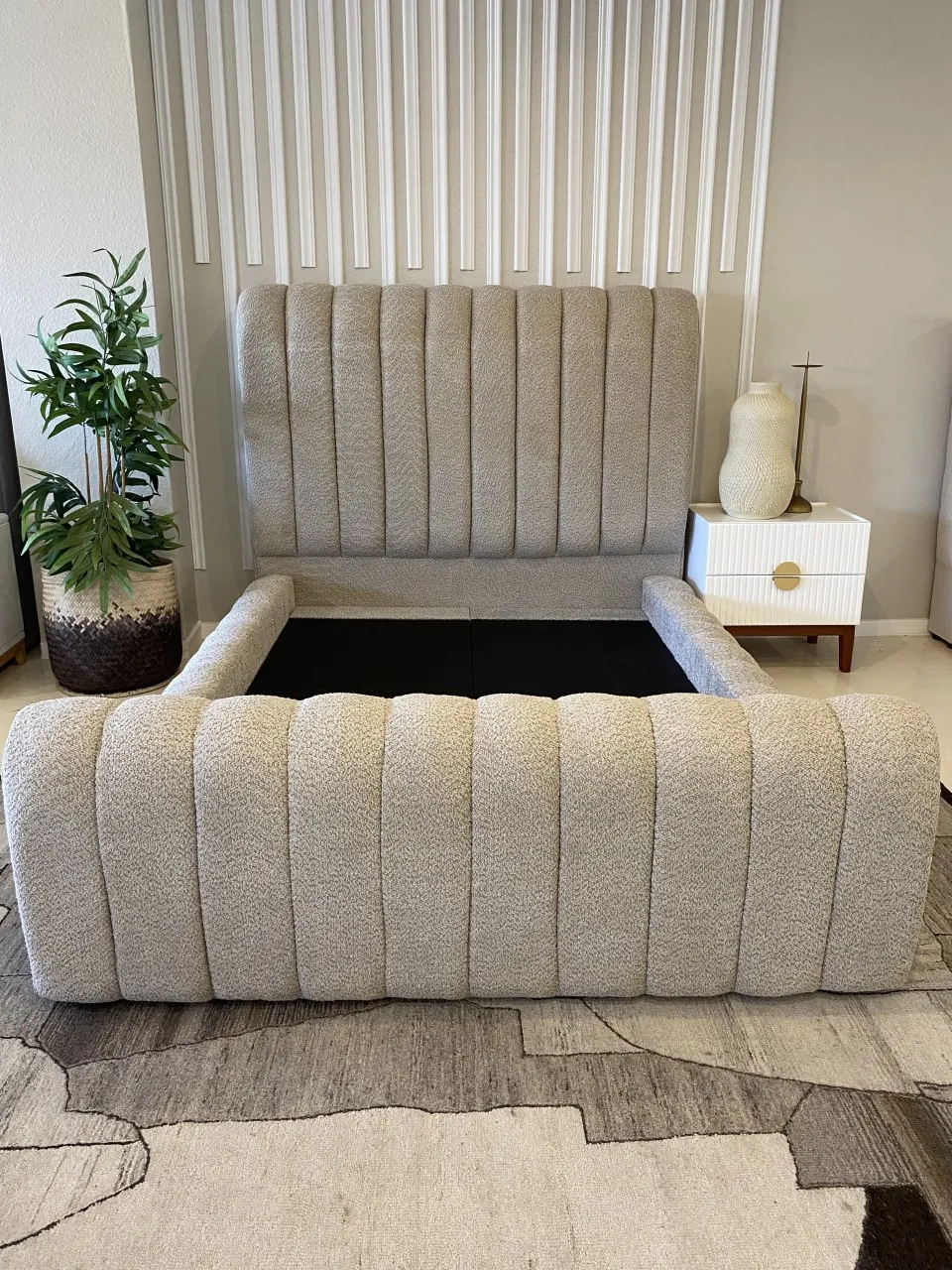 EKAYA DECOR Double Bed