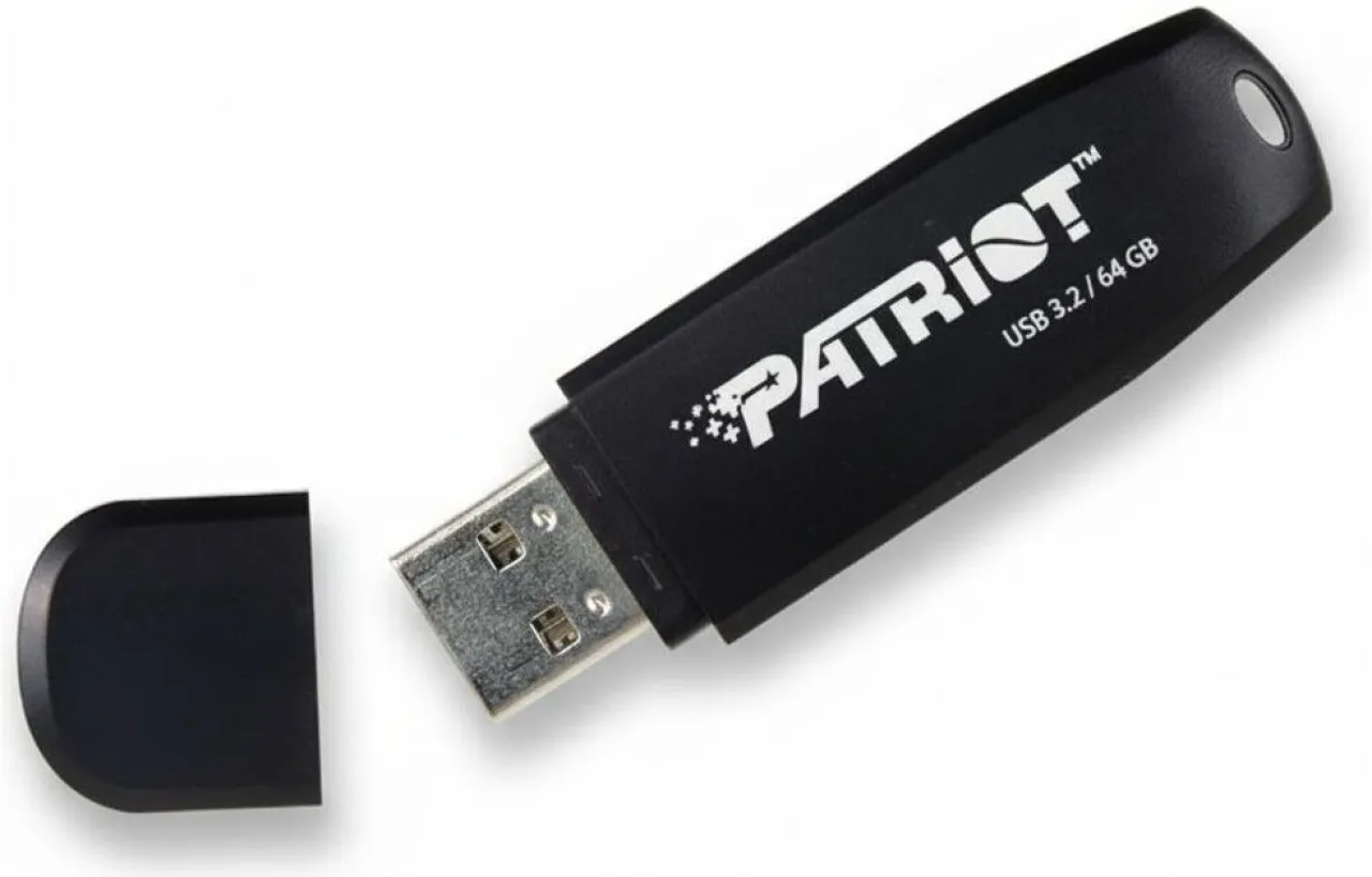 Patriot Xporter Core 64GB USB 3.2 Flash Drive 64 GB