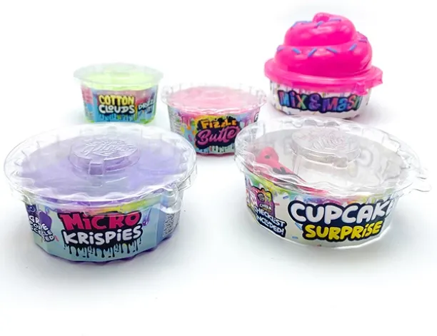 Compound Kings MIX & MASH CUPCAKE SURPRISE Clay Art & Moulding Art and Craft Kit