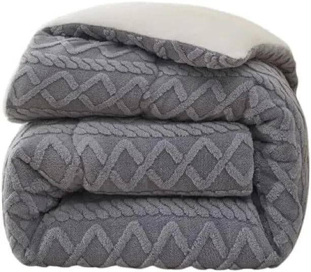 BLANKET (150 cm x 200 cm) GENERIC (Quilt)