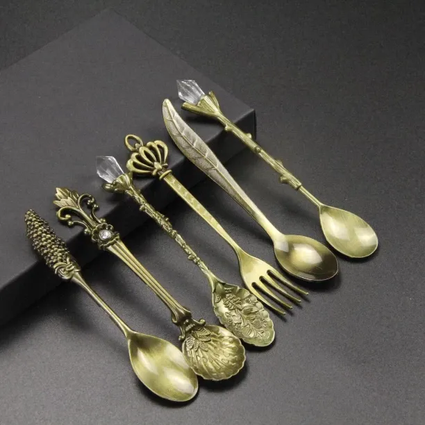 Huanix Gold-copper,6pcs Vintage Spoons Fork Royal Style Gold Carved Coffee Tea Spoon Snacks Fruit P…
