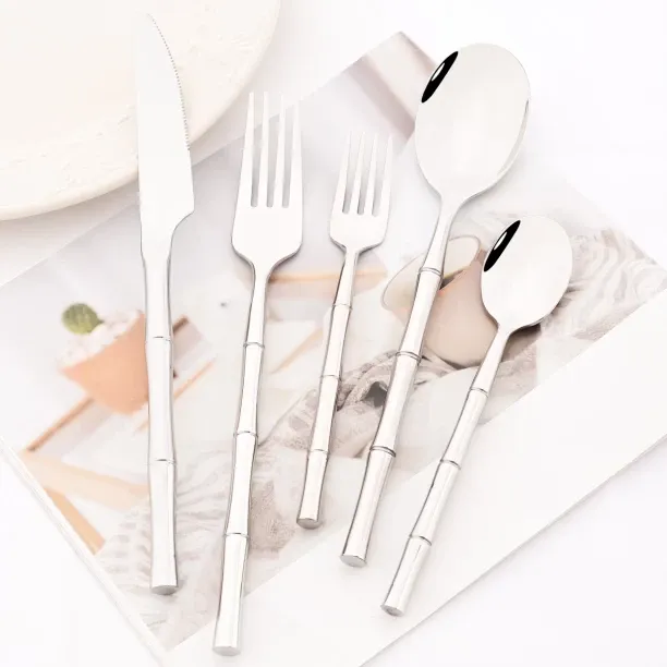 Huanix 5pcs silver,Stainless Steel Dinnerware Set High-grade Graceful Metal Cutlery Set Knife Cake …