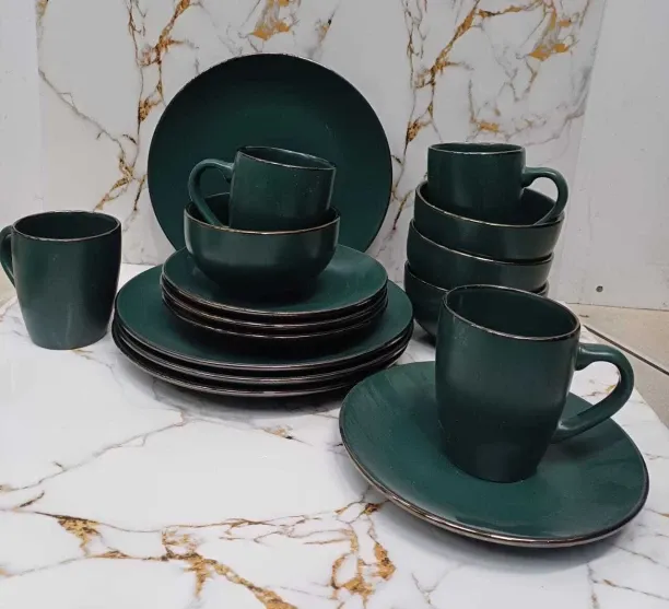 Sweeet Sets Pack of 16 Ceramic DS Dinner Set