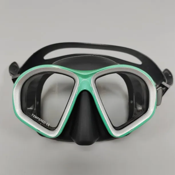 Huanix Adult scuba diving mask Silicone diving,Silver green black Plastic Silicone Aspheric Lens Di…
