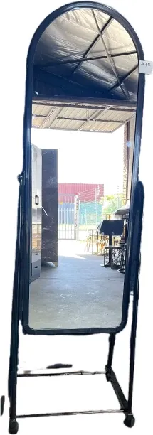 ST MIRRORS ST-004 Lighted Mirror
