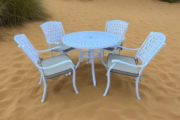Generic Aluminium Dining Set 4-Seater 1000mm Round (White, Beige Cushions) Plastic Outdoor Bar Set